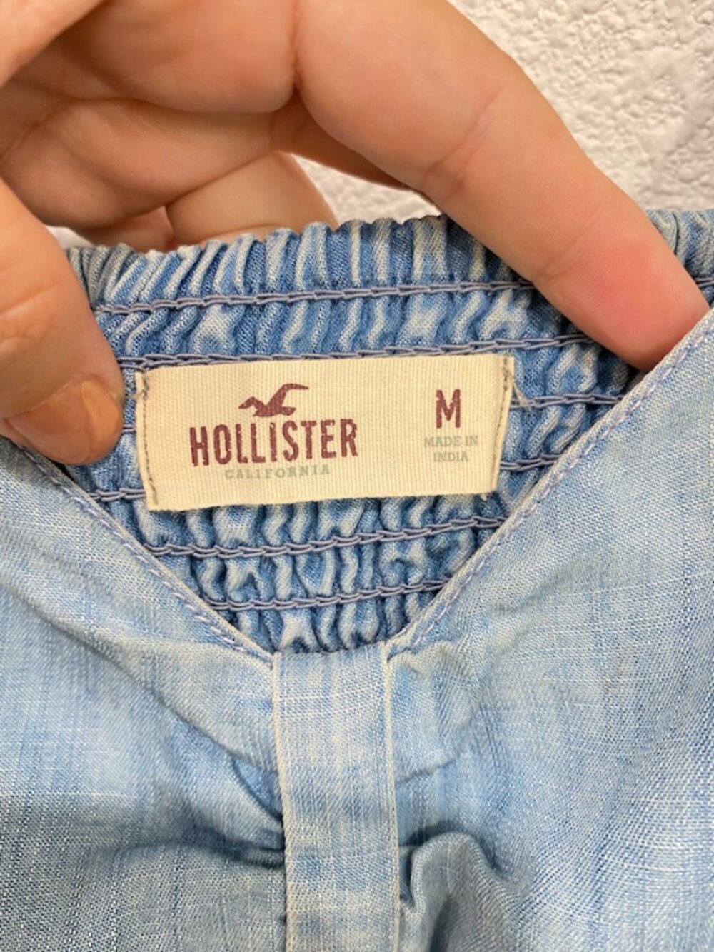Hollister Embroidered Mini Dress Cut Out Smocked Chambray Blue Medium - Picture 9 of 10